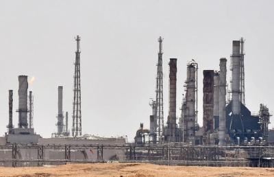 OPEC và Saudi Arabia nỗ lực giành lại quyền kiểm soát thị phần dầu mỏ