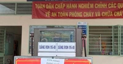 Một số cây xăng thương hiệu lớn cũng hết hàng