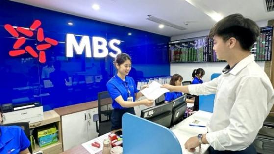 MBS tăng hơn 101%, Chứng khoán MB lên kế hoạch phát hành hơn 109 triệu cổ phiếu