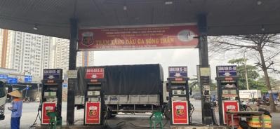 Bán xăng kém chất lượng, một doanh nghiệp bị phạt gần 885 triệu đồng
