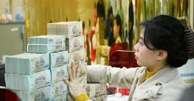 Ngân hàng đồng loạt giảm lãi suất huy động