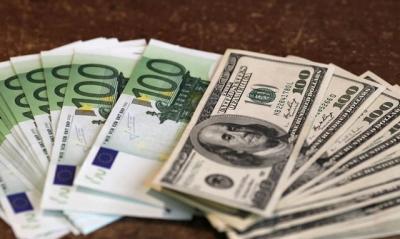 Thị trường tài chính "thở phào" sau khi căng thẳng Mỹ-EU hạ nhiệt