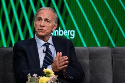 Ray Dalio: Mỹ đang bước vào giai đoạn cuối của khủng hoảng nợ