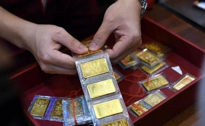 Đắt hơn thế giới, vàng Việt Nam xuất khẩu đi đâu?