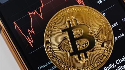 Bitcoin giảm mạnh về gần 36,600 USD, thị trường tiền ảo nhuốm sắc đỏ