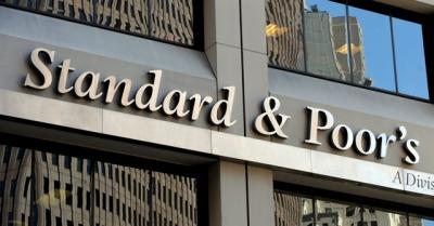 S&P hạ bậc xếp hạng nợ công của Nga xuống “CCC-“