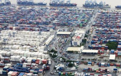 TP.HCM có hoãn việc thu phí hạ tầng cảng biển lần 3?