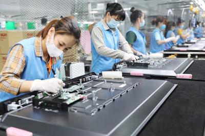 Nội lực còn yếu, thiếu thông tin thị trường khiến nhiều doanh nghiệp Việt khó xuất khẩu