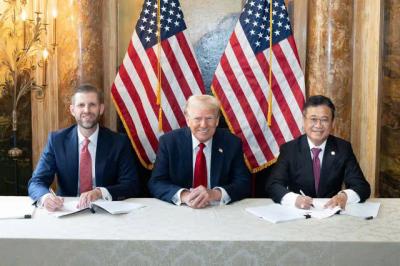 Cổ phiếu doanh nghiệp hợp tác cùng Trump Organization tăng trần trong phiên 06/11