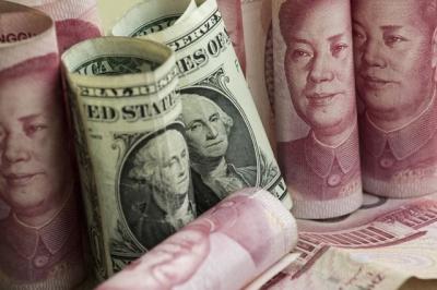 Tỷ giá ngày 13/8: Giá USD và nhân dân tệ cùng chiều đi lên