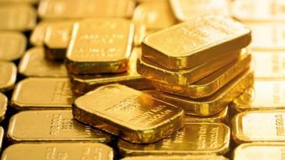 Vàng thế giới lấy lại mốc 2,000 USD/oz chờ dữ liệu lạm phát Mỹ