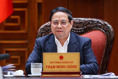 Thủ tướng: Giữ vững ổn định vĩ mô, thúc đẩy tăng trưởng bền vững