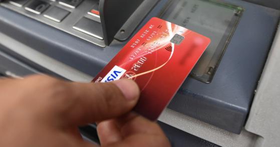 Nợ thẻ tín dụng 8,5 triệu thành 8,8 tỷ: Cần biết để không 'lụt nợ' vì thẻ