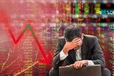 Dow Jones tương lai giảm 700 điểm, vàng vượt mốc 3,450 USD vì căng thẳng Trung Đông