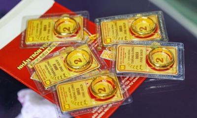 Giá vàng nhẫn giảm, thương hiệu SJC giữ vững ngưỡng 121,7 triệu đồng mỗi lượng