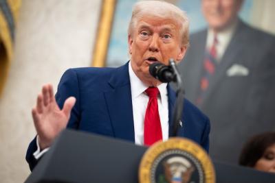 Tòa phúc thẩm tạm thời khôi phục thuế quan của ông Trump
